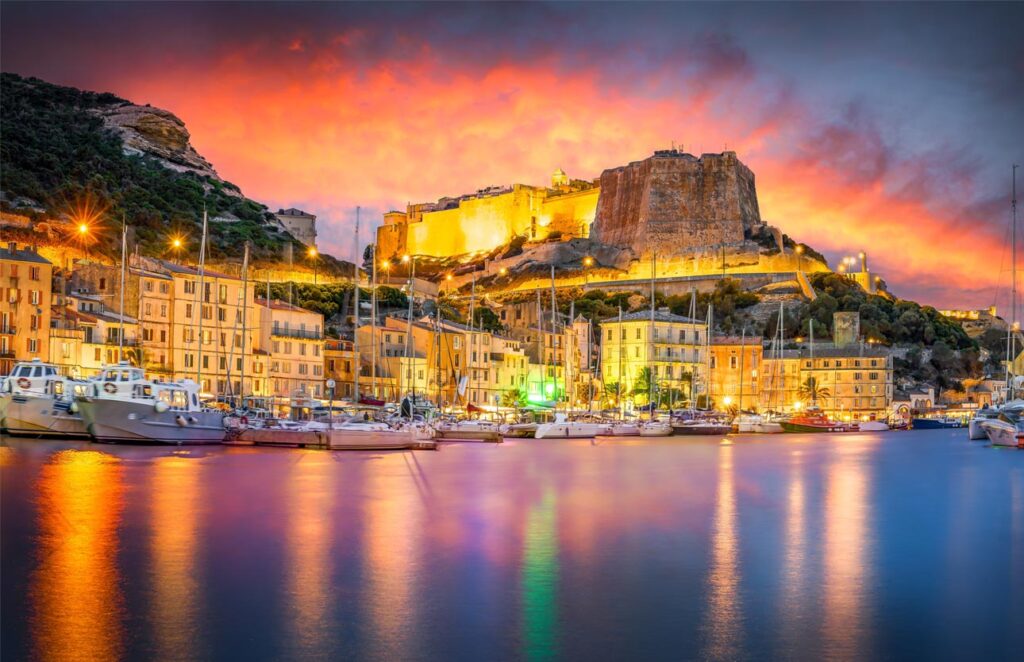 Dove andare la sera in Corsica?