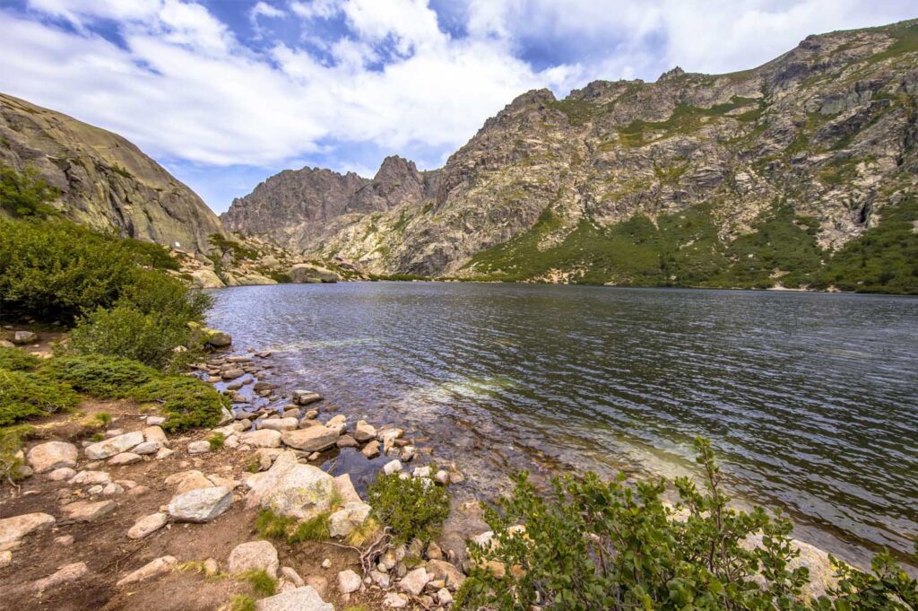 Natural pools of the Restonica and Asco rivers where you can swim near your campsite