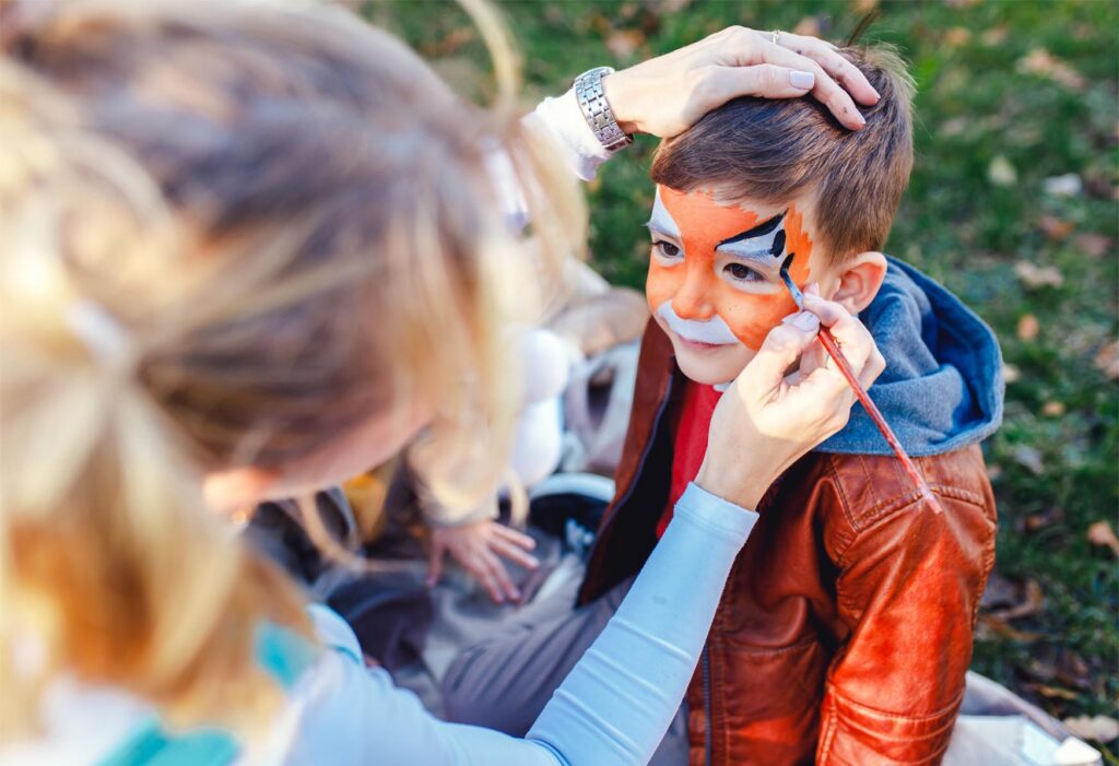 Quels services proposent les campings en Corse pour les enfants ?